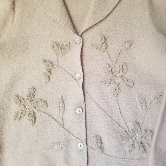 Wool tan sweater jacket M - Picture 2 of 8